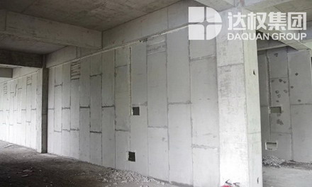 輕質(zhì)隔墻板的種類(lèi)以及優(yōu)勢(shì)有哪些